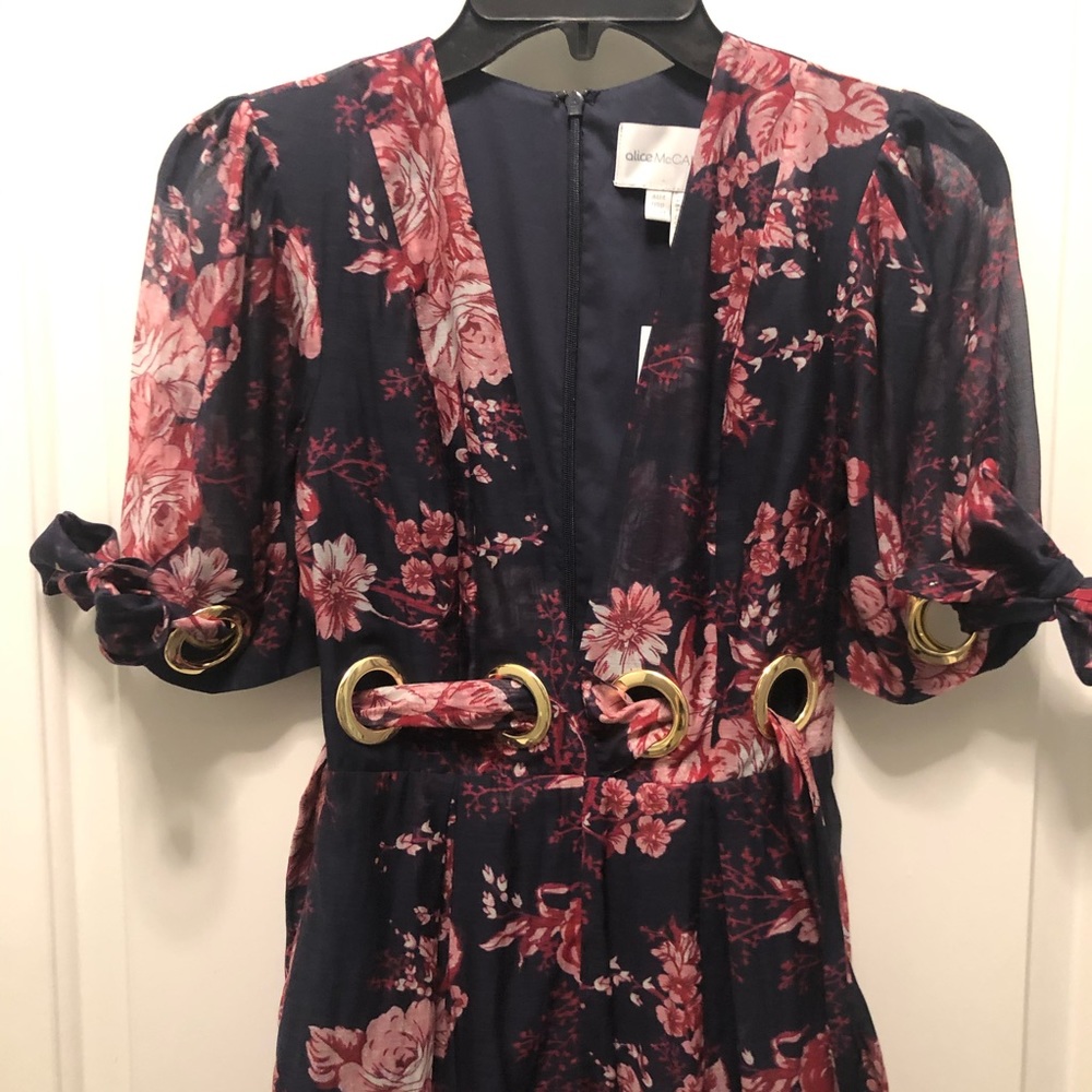 Alice McCall Everything Short Sleeve Plunging Sheer Floral Jumpsuit 0 - Picture 8 of 8